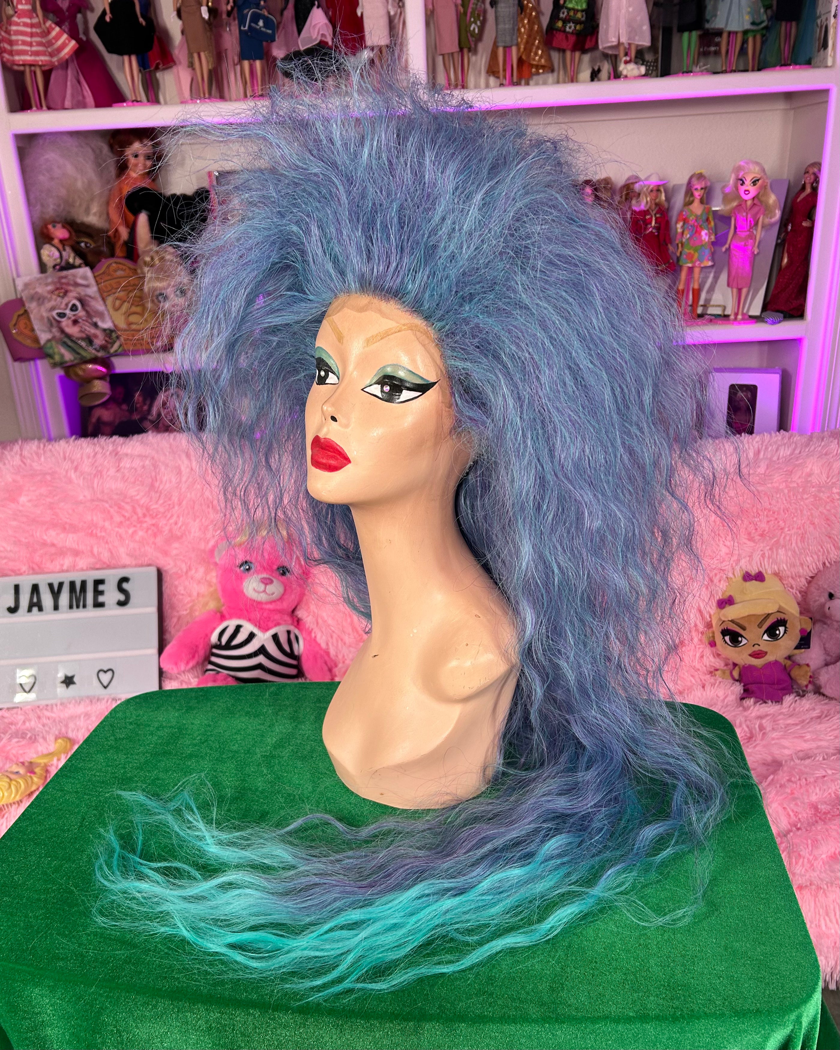 AS SEEN ON YOUTUBE: MERMAID MAVEN