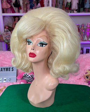 AS SEEN ON YOUTUBE: BUBBLE FLIP(JAYMES WORN WIG)